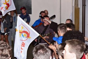 Pierwsi pielgrzymi w Klasztorze oo. Franciszkanów i LO (22)