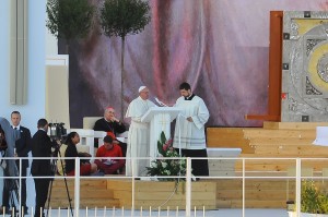 Czuwanie z Papieżem Franciszkiem na Campus Misericordiae 1