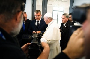 Poświęcenie Domu Miłosierdzia przez Papieża Franciszka 42