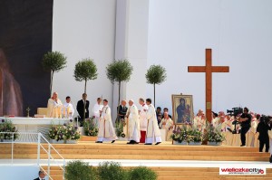 Msza Poslania z papiezem Franciszkiem na Brzegach (1)