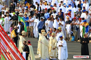 Msza Poslania z papiezem Franciszkiem na Brzegach (28)