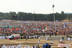 Msza Poslania z papiezem Franciszkiem na Brzegach (70)